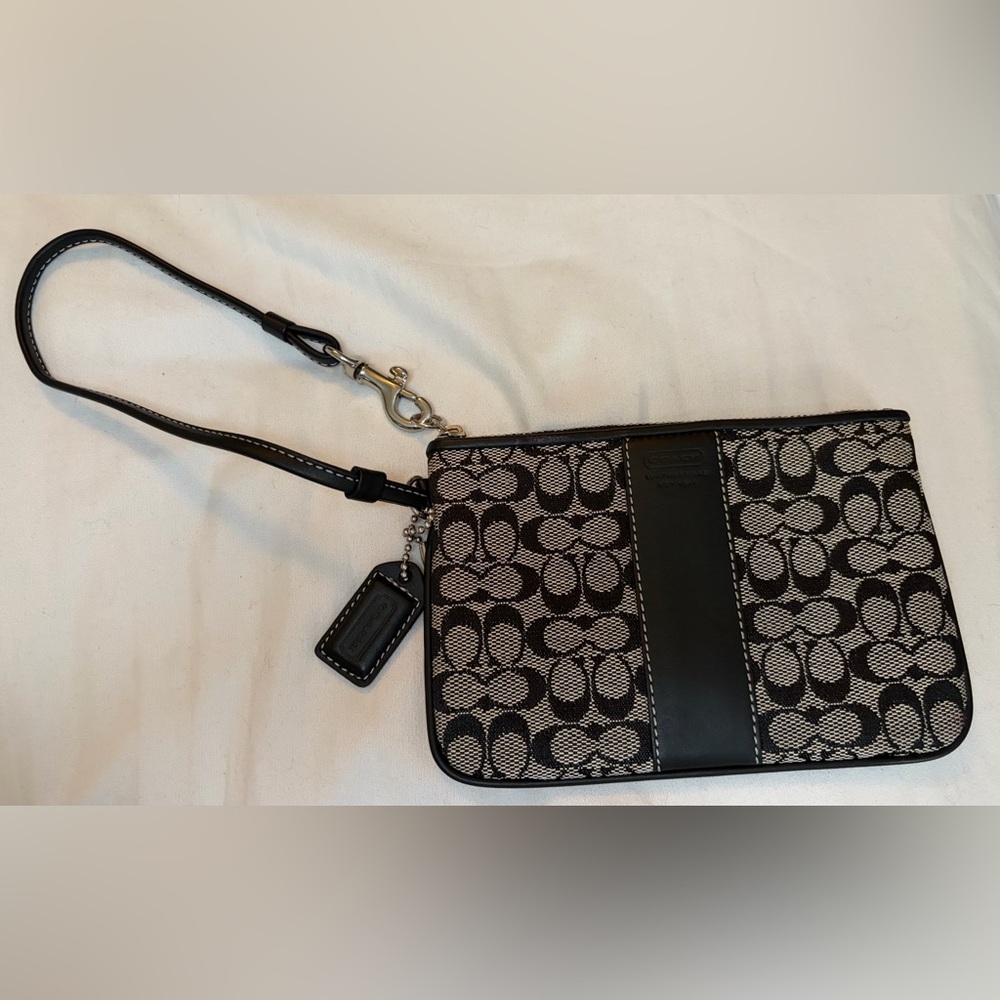 Coach Black and Cream Signature C Wristlet with black Coach hang tag